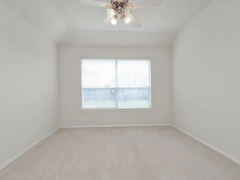 25811 Misty Mountain Ln — Photo 18