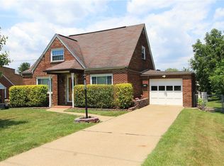 310 Lesnett Rd, Bridgeville, PA 15017