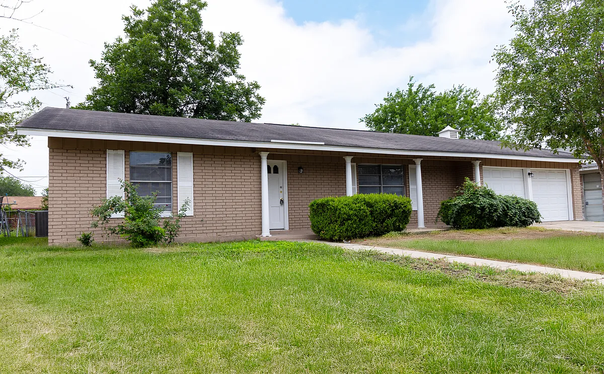 Building Photo - 4610 Lavender Ln