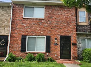 217 W 8th St, Bartlesville, OK 74003