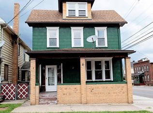 400 W 16th St, Tyrone, PA