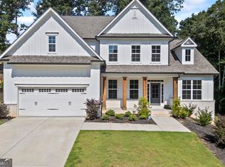 1830 Sauterne Dr, Hoschton, GA 30548