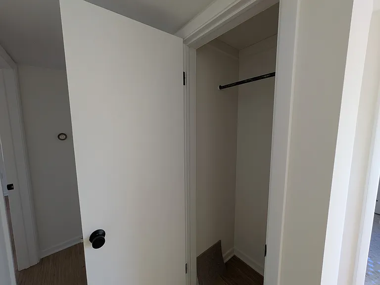 1516 Lee St — Photo 25