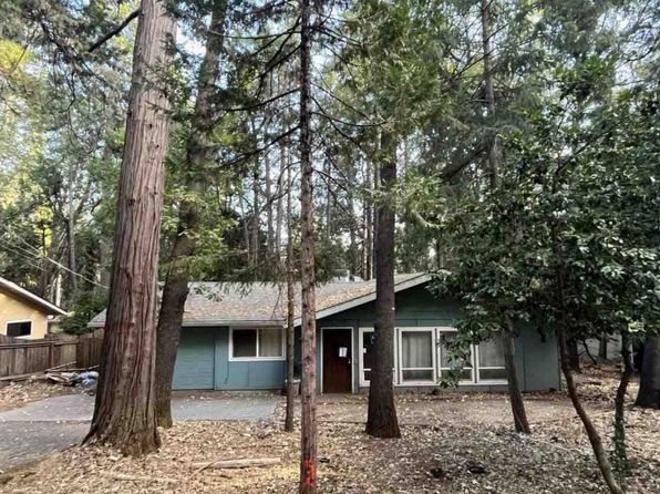 14359 Sinclair Cir, Magalia, CA 95954