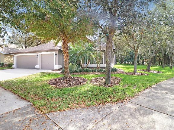3rd image of 15723 Starling Dale Ln