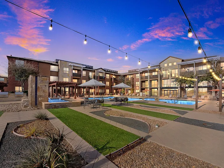 Gateway Cedars Apartments — Photo 21