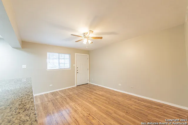 615 Vance Jackson Rd #101 — Photo 4