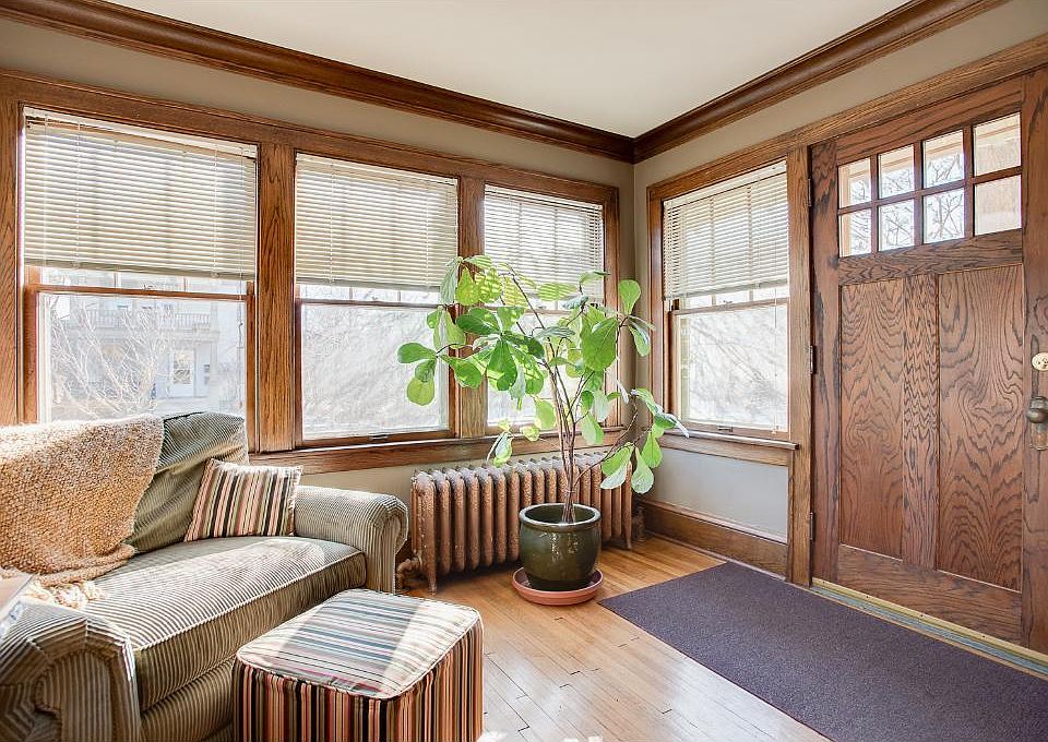 1st image of 510 W 33rd St