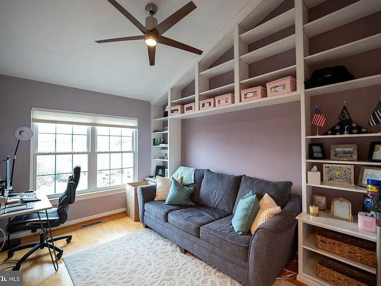 1639 Hunting Creek Dr #B — Photo 28