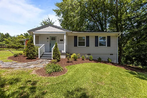 1100 Holburn Pl Photo 1