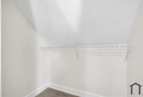 3160 Graceland Ave — Photo 21