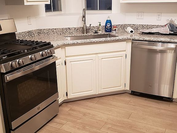2nd image of 306 Mirabelle Dr