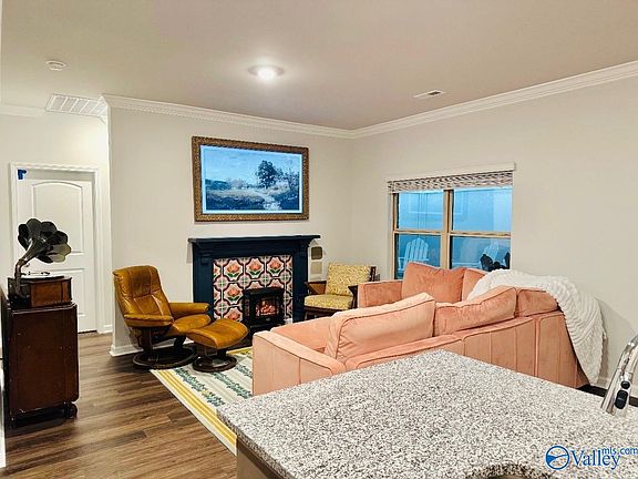 4th image of 507 Raccoon Way