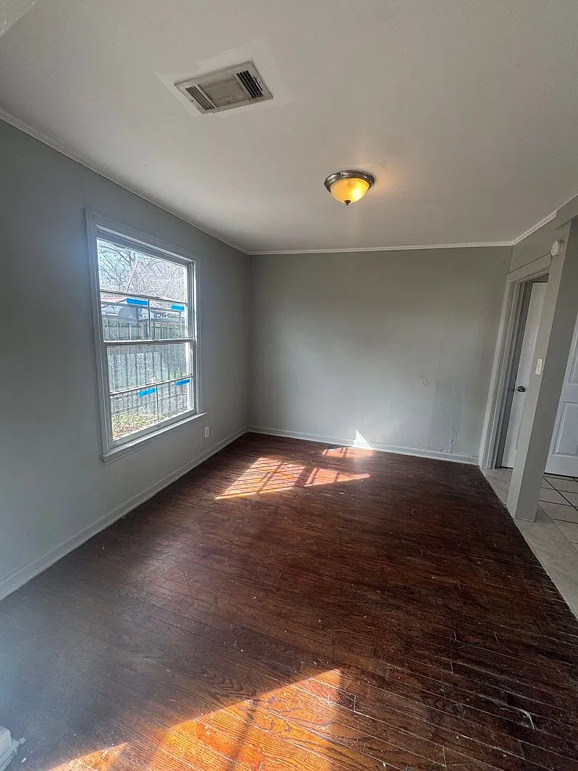 Beautiful 3 bedroom Home off Mansfield — Photo 4