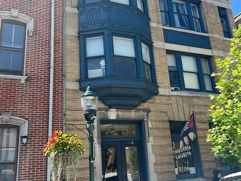 148 W High St — Photo 1
