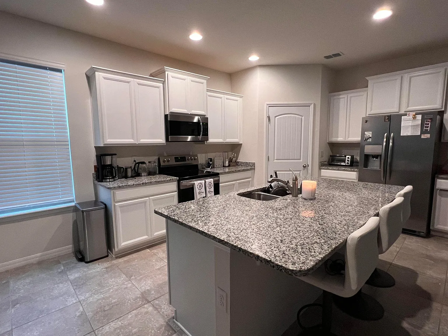 10254 Sand Cay Dr — Photo 3