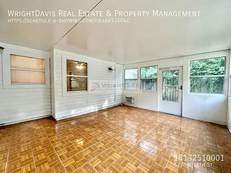 6726 N 11th St — Photo 25