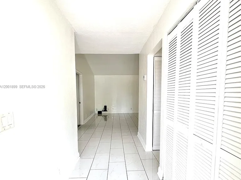 6109 NW 171st St — Photo 4