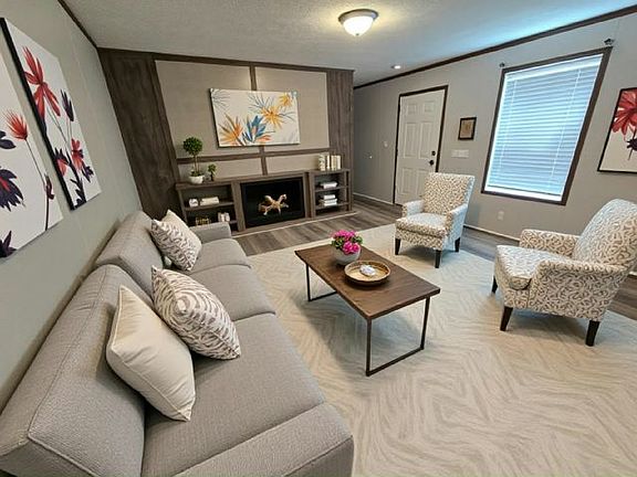 2nd image of 141 Lynn Ln #24