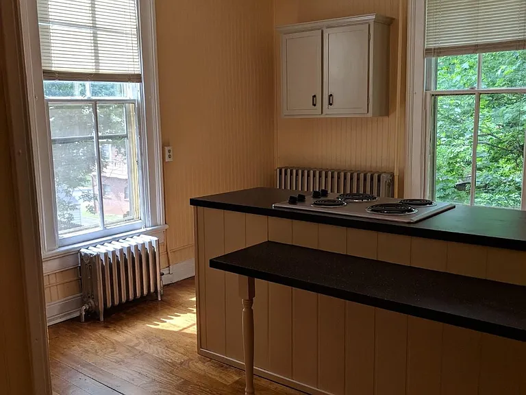 kitchen with eating bench