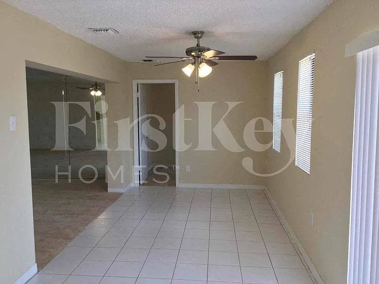 1955 NW 193rd Ter — Photo 6