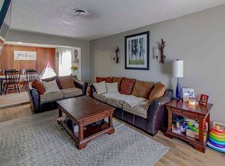 9105 Tuolumne Dr, Sacramento, CA 95826