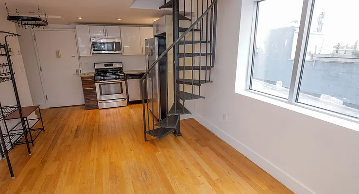 Rented by Compass | media 18