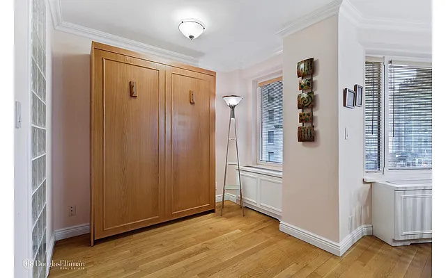 Sold by Douglas Elliman | media 10