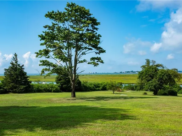 43 Smiths Neck Road Road, Old Lyme, CT 06371