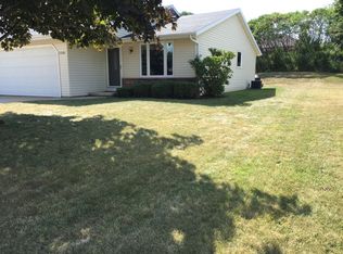 1281 Rockwell Rd, Green Bay, WI 54313