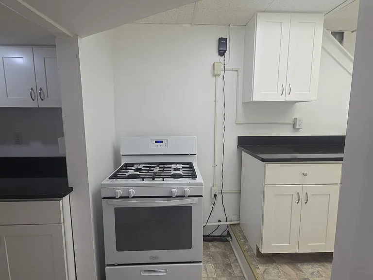 60 Academy St #8 — Photo 2