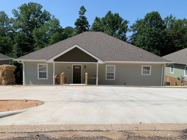 1414 Tanglewood Cir