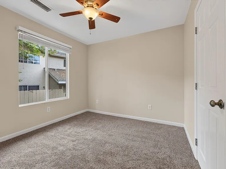 7966 Camino Kiosco — Photo 18
