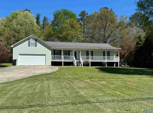 1670 Lakemont Dr S, Southside, AL 35907