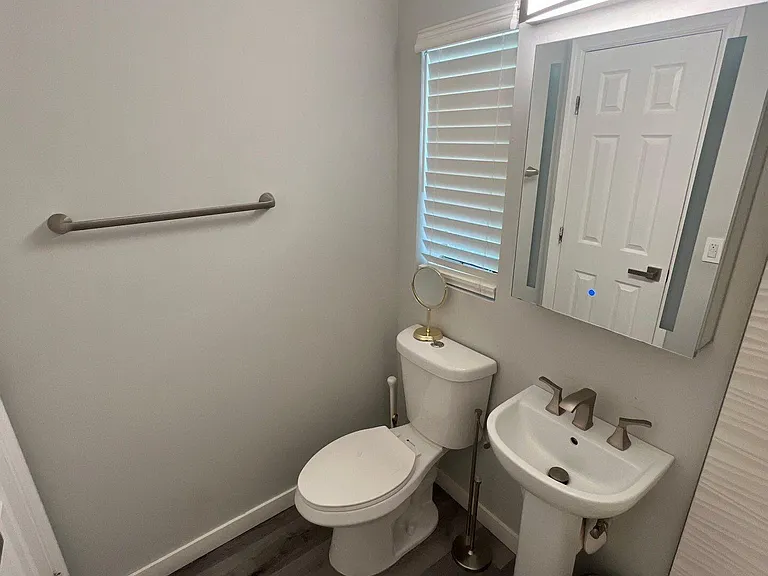 140 NE 71st St #1 — Photo 15