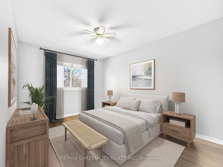 2 Royalwood Ct #59 — Photo 12