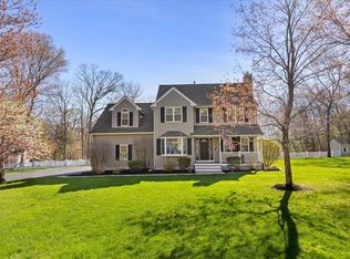 21 Cooper Dr, Franklin, MA 02038