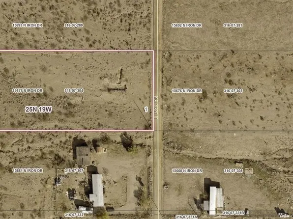 15677 N Iron Dr, Dolan Springs, AZ 86441