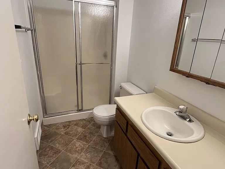 56856 Enterprise Dr — Photo 8