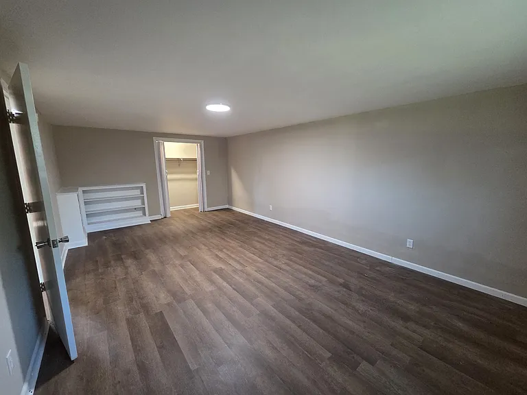 2424 Tinnell Ct #2424 — Photo 12