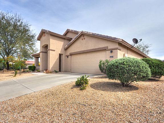 4th image of 2445 E Firerock Dr