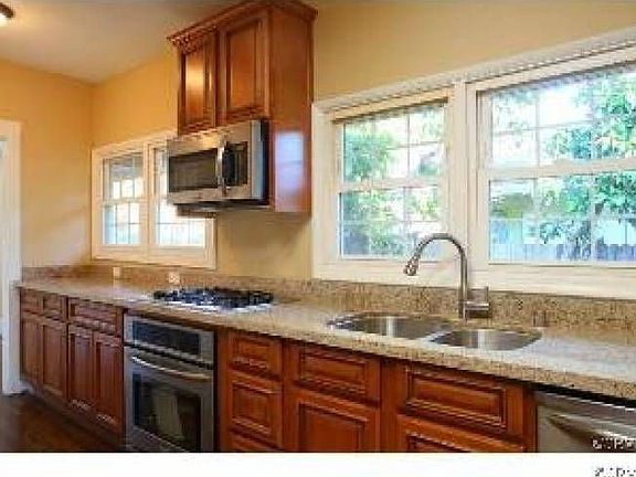 KITCHEN2