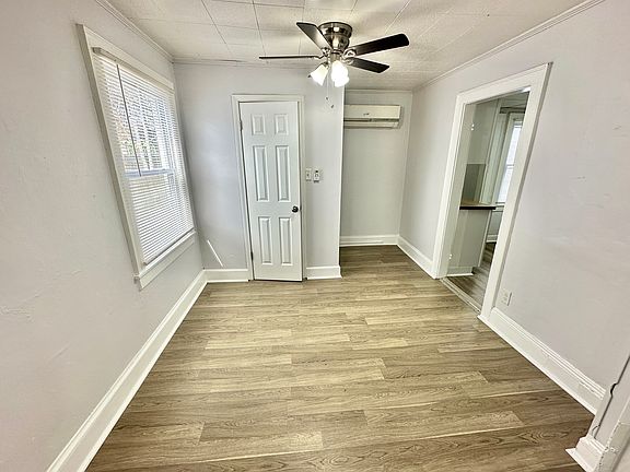 5th image of 89 Cushing St #89