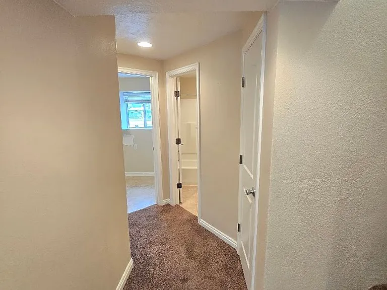 767 N 1700 E — Photo 13