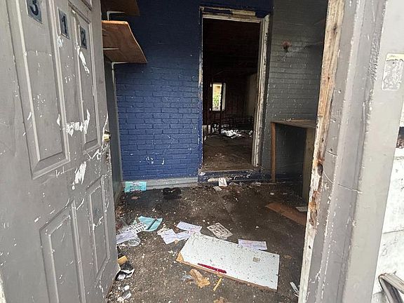 4th image of 1312 Terrill St