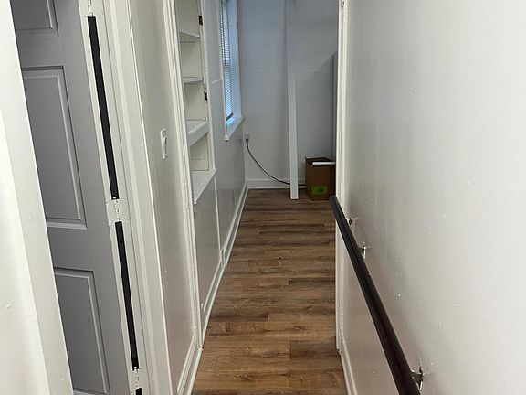 3rd image of 3248 W Berteau Ave APT 1
