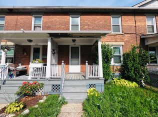 692 Brooks St, Bridgeport, CT 06608