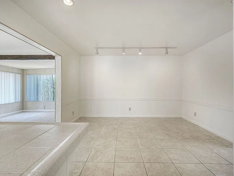 749 Highland St — Photo 6