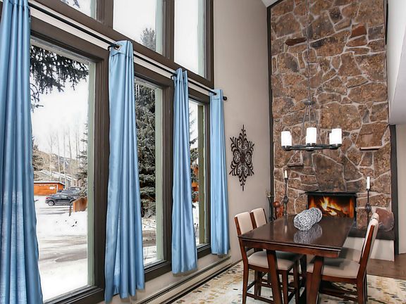 3rd image of 53 Columbine Cir APT 2