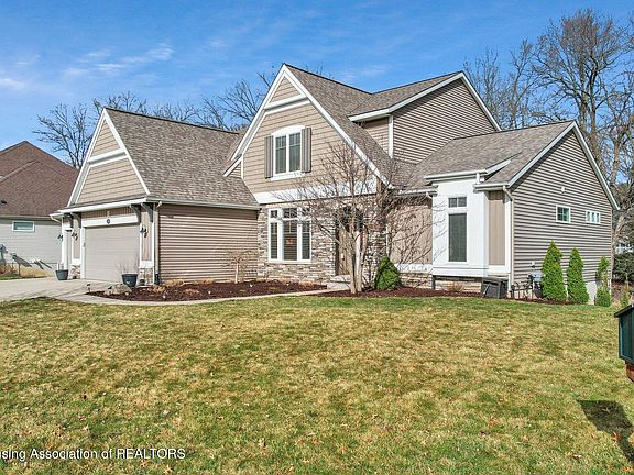 5th image of 1330 Sanborn Dr